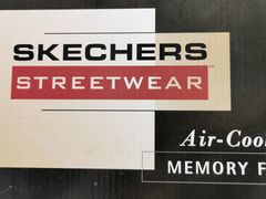 -SKECHERS 斯凯奇(上海国际时尚中心店)