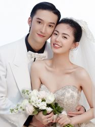 -第一夫人婚纱摄影(南京店)