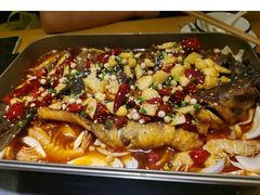 -小小河边鱼(天润城店)