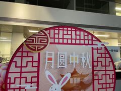 -上海冠松华奥奥迪4S店(张江店)