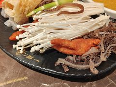 -一绪に和牛寿喜烧(罗湖益田假日店)