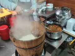 -梁阿婆廿年老牌扣肉糯米饭