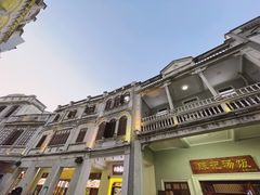 -海口骑楼小吃街