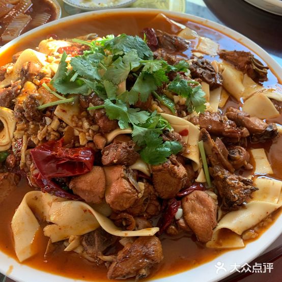 吉祥豆辣子鸡