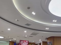 -雅悦齿科(顾村公园店)