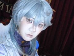 -米游妙妙屋cosplay换装自拍摄影体验馆