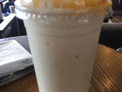 芒果奶昔-茉酸奶(松江开元地中海店)