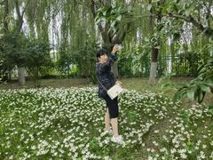 -南京眼步行桥