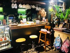 -出走咖啡·面包(宋庄店)
