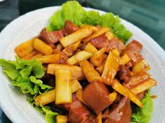 竹笋红烧肉-天毓山庄·餐厅
