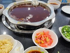 -冯记香辣兔火锅(茶店子总店)