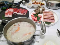 -红鼎豆捞·非遗鲍皇汤火锅(宝丰路店)