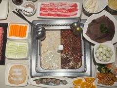-海底捞火锅鲜切牛肉主题店(长寿路店)