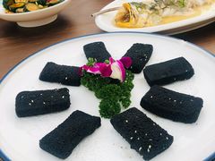 松露黑豆腐-新斗记·新派老粤菜(海上世界店)