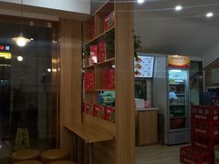 -爱民螺蛳粉(梧州国泰广场店)