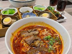 -康师傅私房牛肉面(马泉营奥莱店)