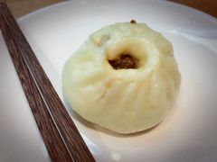老面土猪肉包子-凤起龙游老面包子(凯德晶品店)