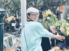 -LADY FAFA(巨鹿路陕西南路路口店)