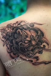 -暗夜tattoo纹身工作室