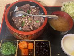 -牛邸·烧肉饭(来福士店)