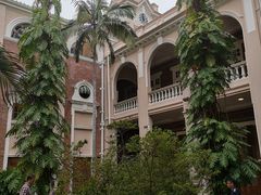 -香港大学