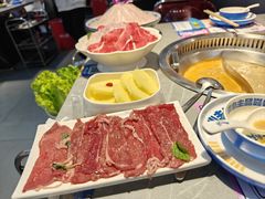 -生活如沸·顺德水牛奶火锅(人民广场店)