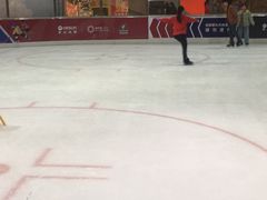 -奥山冰场(奥山世纪城店)