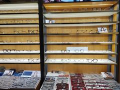 -优医视平价眼镜蔡司依视路折扣工厂店(德胜门店)