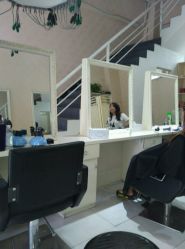 -HANYI韩艺形象店