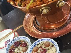 -巴四老城区炭火蛙锅(张江店)