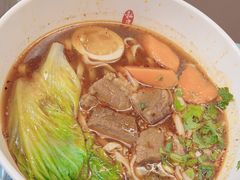 -康师傅私房牛肉面(申虹店)