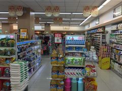 -华润万家便利超市(五爱家园店)