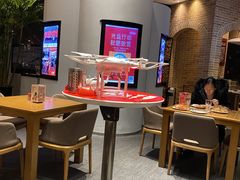 大堂-东方明珠·可口可乐欢乐餐厅