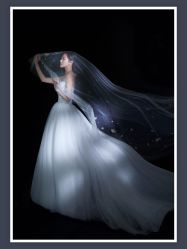 -雪中彩影婚纱摄影·微光艺术中心