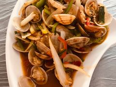 -覃记海鲜美食餐厅