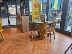 -菲滋BOX(定海凯虹店)