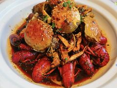 -肥肥虾庄·金牌油焖大虾(汉街SKP店)