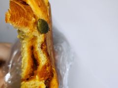 瓜子仁面包-仟吉(乐天城店)