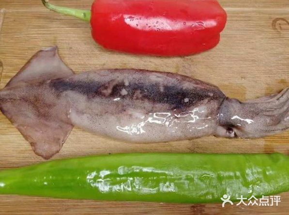 炒鱿鱼的家常做法，美味营养好吃