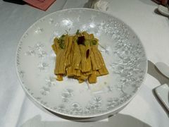 炝香椿苗拌鲜腐竹-尚一汤·粤菜海鲜(汇智国际商业中心店)