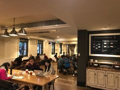 大堂-星巴克臻选(广州沙面店)