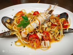 特色海鲜意大利细面-卡佩罗意大利餐厅及酒吧Al Cappello Trattoria