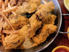 -BHC炸鸡(明洞总店)