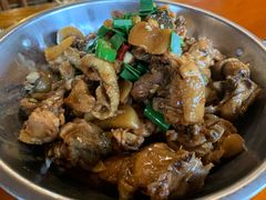 干锅土鸡-苗湘食府(十年店)