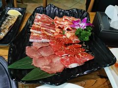 -鹤一烤肉自助餐厅(中关村店)
