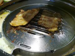 -哈哈碳都·牛肋条无限自助烤肉(台江万达店)