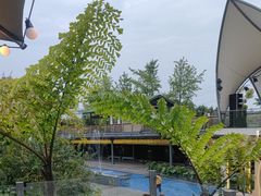 -茅草房·河畔园林火锅