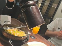 -海派悦庭·海胆烧麦·新融合菜(凯德广场店)