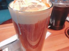 -星巴克(西安曲江银泰店)