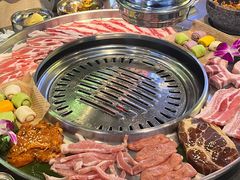 -哈哈碳都·牛肋条无限自助烤肉(台江万达店)